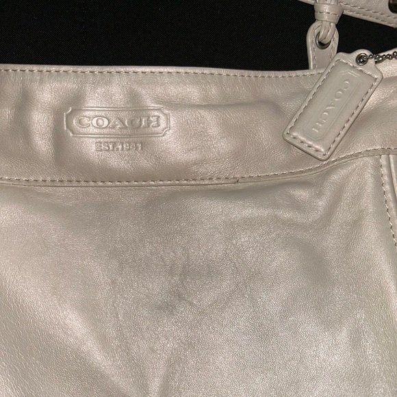 Coach Zoe Cream Leather Hobo Bag w/ Pink Interior - Picture 2 of 5